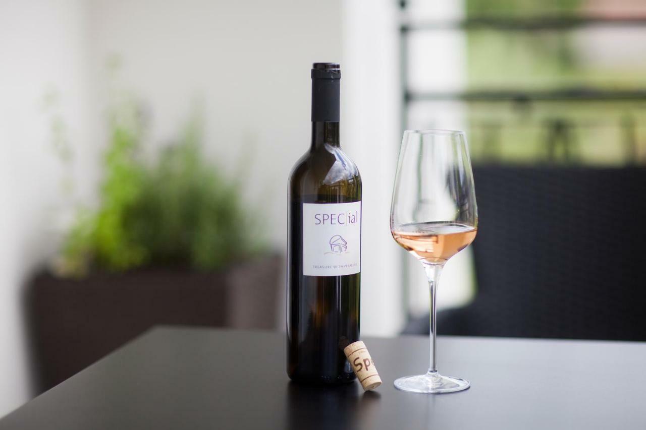 Design & Wine Vila Special เบลด ภายนอก รูปภาพ